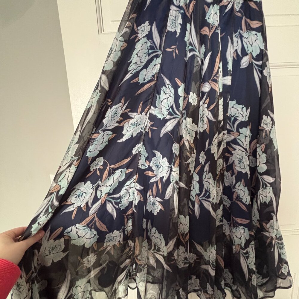 Chicwish Floral Maxi Chiffon Skirt (M/L) - Picture 2 of 3